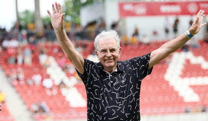 Zwickau, 20.07.2025, Stadion Zwickau, Fussball, VW Cup , FSV Zwickau vs. SG Dynamo Dresden 0:0 , Im Bild: Zu Gast im Stadion, die Zwickauer Torwartlegende Jürgen Croy. , Nur zur redaktionellen Nutzung. Only editorial use. ,