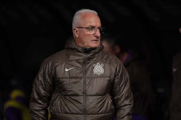Match between Corinthians and Cruzeiro for the Brazilian championship Sao Paulo (SP), 7 23 2025 - Brazilian Corinthians vs Cruzeiro - Coach Dorival Jr. In the match between Corinthians and Cruzeiro for the 16th round of the Brazilian Football Championship, on Wednesday night, July 23, 2025, at the Neo Quimica Arena, in Sao Paulo-SP. (Foto: Ronaldo Barreto Thenews2 imago images) SPO  Copyright: xRONALDOxBARRETOx