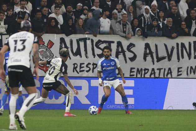 Match between Corinthians and Cruzeiro for the Brazilian championship Sao Paulo (SP), 7 23 2025 - Brazilian Corinthians vs Cruzeiro - Cruzeiro player Gabigol in the match between Corinthians and Cruzeiro for the 16th round of the Brazilian football championship, on the evening of Wednesday, July 23, 2025, at the Neo Quimica Arena, in Sao Paulo-SP. (Foto: Leco Viana Thenews2 imago images) SPO  Copyright: xLecoxVianax