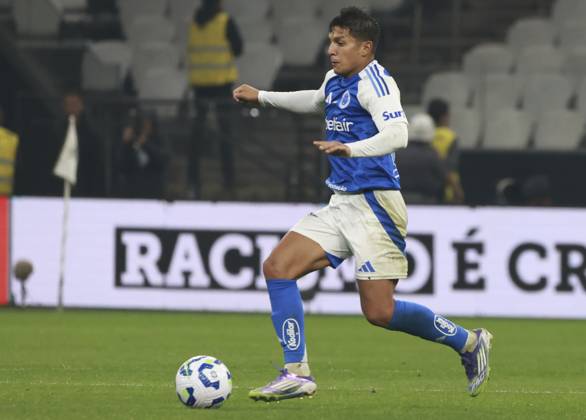 Match between Corinthians and Cruzeiro for the Brazilian championship Sao Paulo (SP), 7 23 2025 - Brazilian Corinthians vs Cruzeiro - Player Lucas Romero in a match between Corinthians and Cruzeiro for the 16th round of the Brazilian Football Championship, on Wednesday night, July 23, 2025, at the Neo Quimica Arena, in Sao Paulo-SP. (Foto: Leco Viana Thenews2 imago images) SPO  Copyright: xLecoxVianax