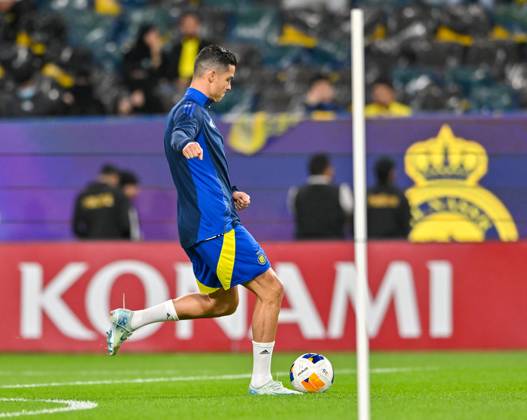 Al-Nassr v Esteghlal - AFC Champions League RIYADH, SAUDI ARABIA - MARCH 10: Cristiano Ronaldo of Al-Nassr warms up ahead of AFC Champions League Elite football match between Al-Nassr and Esteghlal at Al-Awwal Park in Riyadh, Saudi Arabia on March 10, 2025. Riyad Suudi Arabistan. Editorial use only. Please get in touch for any other usage. Copyright: x2025xAnadoluxMohammedxSaadx