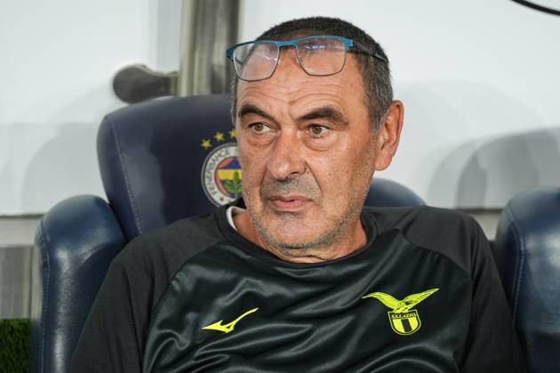 Fenerbahce v Lazio - Friendly match??????? ISTANBUL, TURKIYE - JULY 30: Lazio head coach Maurizio Sarri watches his team’s preparations before a friendly match against Fenerbahce at Chobani Stadium in Istanbul, Turkiye, on July 30, 2025. Cemal Yurttas Anadolu Istanbul Turkey. Editorial use only. Please get in touch for any other usage. Copyright: x2025xAnadoluxCemalxYurttasx