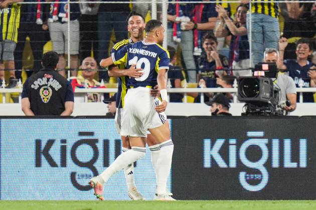 Fenerbahce v Lazio - Friendly match ISTANBUL, TURKIYE - JULY 30: Irfan Can Kahveci (17) and Youssef En-Nesyri (R) of Fenerbahce celebrate a goal during the friendly match between Fenerbahce and Lazio at Chobani Stadium in Istanbul, Turkiye, on July 30, 2025. Cemal Yurttas Anadolu Istanbul Turkey. Editorial use only. Please get in touch for any other usage. Copyright: x2025xAnadoluxCemalxYurttasx