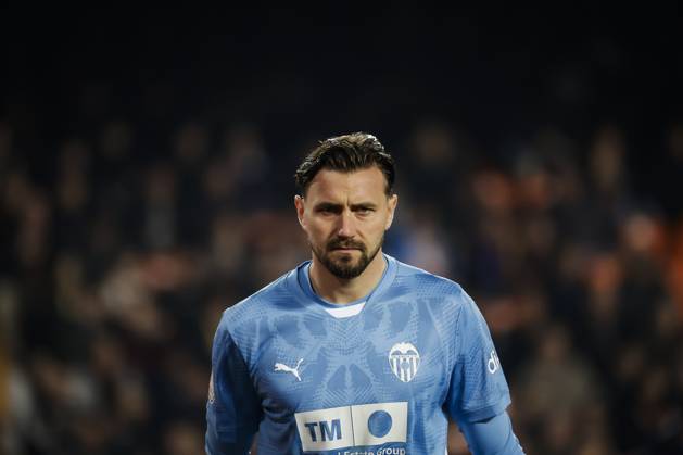 Valencia CF v FC Barcelona, Barca - Copa del Rey VALENCIA, SPAIN - FEBRUARY 6: LEWANDOWSKI warm up before Spanish King Cup match between Valencia CF and FC Barcelona at Mestalla Stadium. in Valencia, Spain on February 6, 2025 Spain World. Editorial use only. Please get in touch for any other usage. Copyright: x2025xAnadoluxJosexMiguelxFernandezxDexVelascox