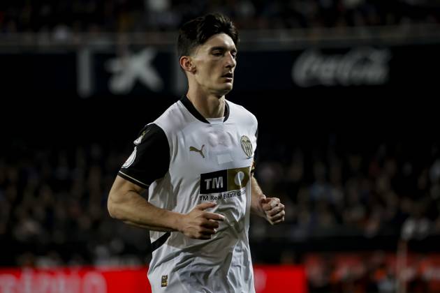 Valencia CF v FC Barcelona, Barca - Copa del Rey VALENCIA, SPAIN - FEBRUARY 6: LEWANDOWSKI warm up before Spanish King Cup match between Valencia CF and FC Barcelona at Mestalla Stadium. in Valencia, Spain on February 6, 2025 Spain World. Editorial use only. Please get in touch for any other usage. Copyright: x2025xAnadoluxJosexMiguelxFernandezxDexVelascox