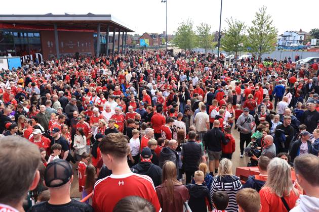 Football - Pre-Season Friendly - Liverpool v Athletic Bilbao 4th August 2025 - Pre-Season Friendly - Liverpool v Athletic Bilbao - Fans gather outside after the Main Stand at Anfield was evacuated ahead of the match - Photo: Simon Stacpoole Offside. Liverpool UK Copyright: xSimonxStacpoolexOffside