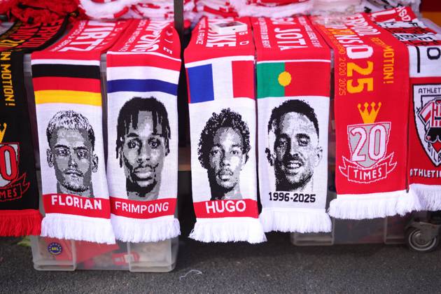 Football - Pre-Season Friendly - Liverpool v Athletic Bilbao 4th August 2025 - Pre-Season Friendly - Liverpool v Athletic Bilbao - Souvenir scarves bearing the faces of Florian Wirtz of Liverpool, Jeremie Frimpong of Liverpool, Hugo Ekitike of Liverpool and the late Diogo Jota are seen for sale - Photo: Simon Stacpoole Offside. Liverpool UK Copyright: xSimonxStacpoolexOffside