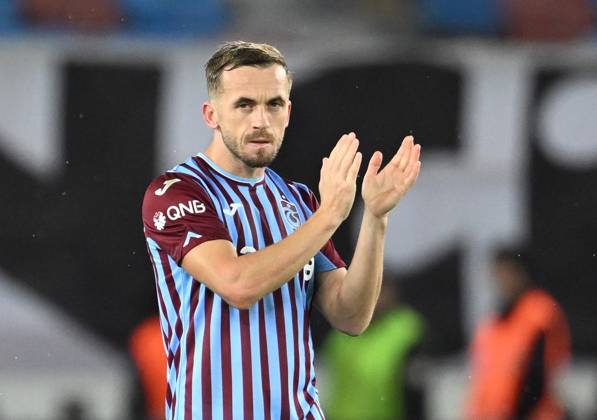 Trabzonspor v Basaksehir - Turkish Super Lig TRABZON, TURKIYE - OCTOBER 19: Edin Visca (7) of Trabzonspor celebrates after scoring a goal during the Turkish Super Lig week 9th match between Trabzonspor and Basaksehir at Papara Park in Trabzon, Turkiye on October 19, 2024. Trabzon Turkey. Editorial use only. Please get in touch for any other usage.  Copyright: x2025xAnadoluxHakanxBurakxAltunözx