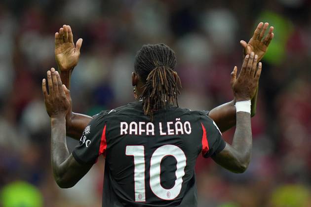 AC Milan™s Rafael Leao celebrates after scoring 1-0 during the round of 64 Frecciarossa Italian Cup 2025 2026 soccer match between Milan and Bari at San Siro Stadium in Milan , North Italy , Sunday, August 17 , 2025 . - Soccer  Copyright: xSpada LaPressex