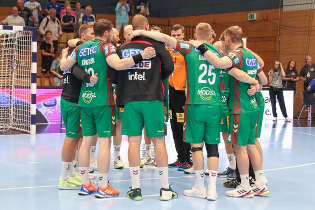 17.08.2025, xgox, Handball - Wartburg Cup SC Magdeburg - Skanderborg Handbold emspor, v.l. Magdeburg Jubel ueber den Sieg, Jubel nach Spielende Eisenach
