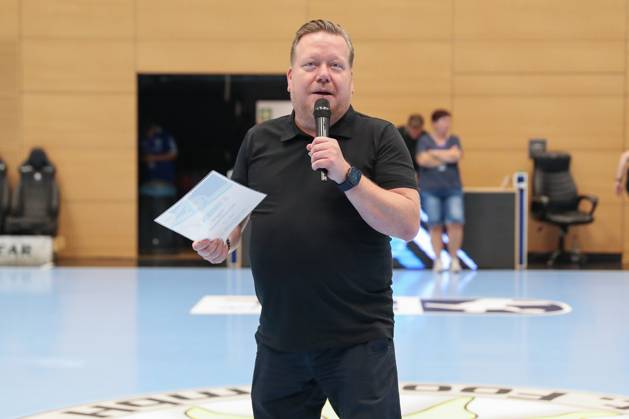 17.08.2025, xgox, Handball - Wartburg Cup SC Magdeburg - Skanderborg Handbold emspor, v.l. Rene Wiite (Eisenach) Eisenach