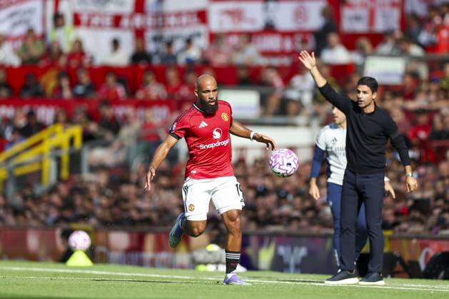 Manchester United, ManU FC v Arsenal FC, English Premier League Manchester United forward Bryan Mbeumo (19) during the Manchester United FC v Arsenal FC English Premier League match at Old Trafford, Manchester, England, United Kingdom on 17 August 2025 Credit: Phil Duncan Every Second Media Editorial use only. All images are copyright Every Second Media Limited. No images may be reproduced without prior permission. All rights reserved. Premier League and Football League images are subject to licensing agreements with Football DataCo Limited. see https: www.football-dataco.com Copyright: xIMAGO EveryxSecondxMediax ESM-1556-0169 PhilxDuncanx xEveryxSecondxMediax