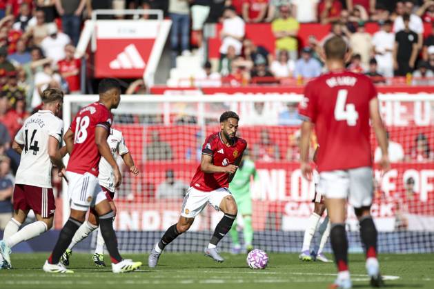 Manchester United, ManU FC v Arsenal FC, English Premier League Manchester United forward Matheus Cunha (10) during the Manchester United FC v Arsenal FC English Premier League match at Old Trafford, Manchester, England, United Kingdom on 17 August 2025 Credit: Phil Duncan Every Second Media Editorial use only. All images are copyright Every Second Media Limited. No images may be reproduced without prior permission. All rights reserved. Premier League and Football League images are subject to licensing agreements with Football DataCo Limited. see https: www.football-dataco.com Copyright: xIMAGO EveryxSecondxMediax ESM-1556-0171 PhilxDuncanx xEveryxSecondxMediax