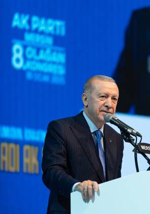 Turkish President Recep Tayyip Erdogan MERSIN, TURIYE - JANUARY 18: Turkish President and leader of the Justice and Development (AK) Party Recep Tayyip Erdogan makes a speech during the AK Party’s 8th Ordinary Provincial Congress at Servet Tazegul Sports Hall in Mersin, Turkiye on January 18, 2025. Mersin Turkey. Editorial use only. Please get in touch for any other usage. Copyright: x2025xAnadoluxEminxSansarx
