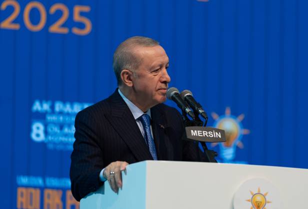 Turkish President Recep Tayyip Erdogan MERSIN, TURIYE - JANUARY 18: Turkish President and leader of the Justice and Development (AK) Party Recep Tayyip Erdogan makes a speech during the AK Party’s 8th Ordinary Provincial Congress at Servet Tazegul Sports Hall in Mersin, Turkiye on January 18, 2025. Mersin Turkey. Editorial use only. Please get in touch for any other usage. Copyright: x2025xAnadoluxEminxSansarx