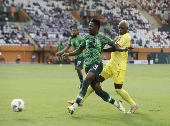 Nigeria v Angola - Africa Cup of Nations ABIDJAN, IVORY COAST - FEBRUARY 02: Zaidu Sanusi (L) of Nigeria in action against Gilberto (R) of Angola during the Africa Cup of Nations quarterfinal match between Nigeria and Angola at Felix Houphouet Boigny Stadium in Abidjan, Ivory Coast on February 02, 2024. Côte d Ivoire World. Editorial use only. Please get in touch for any other usage. Copyright: x2025xAnadoluxYvanxGabonx