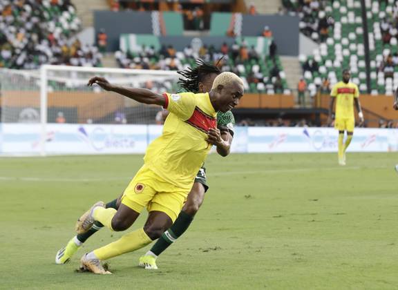 Nigeria v Angola - Africa Cup of Nations ABIDJAN, IVORY COAST - FEBRUARY 02: Gilberto of Angola in action during the Africa Cup of Nations quarterfinal match between Nigeria and Angola at Felix Houphouet Boigny Stadium in Abidjan, Ivory Coast on February 02, 2024. Côte d Ivoire World. Editorial use only. Please get in touch for any other usage. Copyright: x2025xAnadoluxYvanxGabonx
