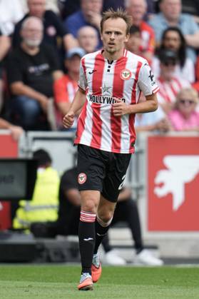Premier League Brentford v Aston Villa Mikkel Damsgaard of Brentford during the Premier League match Brentford vs Aston Villa at The Gtech Community Stadium, London, United Kingdom, 23rd August 2025 (Photo by Harvey Murphy News Images) Copyright: xHarveyxMurphy NewsxImagesx