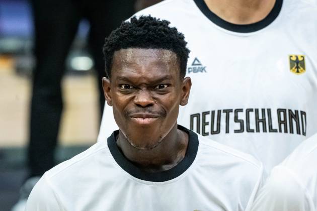 Sport Bilder des Tages Basketball Tampere 30.08.2025 DBB Länderspiel Männer Herren EuroBasket 2025 Vorrunde Litauen (LTU) - Deutschland (GER) Dennis Schröder Schroeder (Deutschland, No.17) Schröder Schroder
