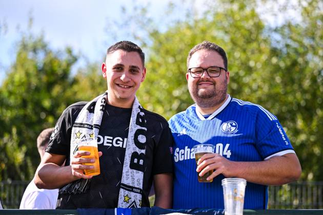 05.09.2025, Fussball, Saison 2025 2026, Borussia Mönchengladbach - FC Schalke 04, Fans beider Mannschaften, xRHR-FOTO YYx Copyright: KROEGER RHR-FOTOx RHR-FOTO YY