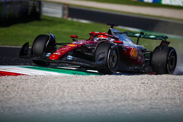 F1 - ITALIAN GRAND PRIX 2025 16 LECLERC Charles (mco), Scuderia Ferrari SF-25, action during the 2025 Formula 1 Pirelli Grand Premio d™Italia, 2025 Italian Grand Prix, 16th round of the 2025 FIA Formula One World Championship, WM, Weltmeisterschaft from September 5 to 7, 2025 on the Autodromo Nazionale Monza, in Monza, Italy - Copyright: xXavixBonillax