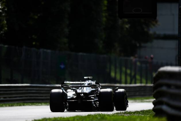 F1 - ITALIAN GRAND PRIX 2025 12 KIMI ANTONELLI Andrea (ita), Mercedes AMG F1 Team W16, action during the 2025 Formula 1 Pirelli Grand Premio d™Italia, 2025 Italian Grand Prix, 16th round of the 2025 FIA Formula One World Championship, WM, Weltmeisterschaft from September 5 to 7, 2025 on the Autodromo Nazionale Monza, in Monza, Italy - MonzaItaly  Copyright: xEricxAlonsox