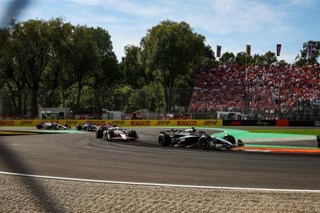 F1 - ITALIAN GRAND PRIX 2025 12 KIMI ANTONELLI Andrea (ita), Mercedes AMG F1 Team W16, action during the 2025 Formula 1 Pirelli Grand Premio d™Italia, 2025 Italian Grand Prix, 16th round of the 2025 FIA Formula One World Championship, WM, Weltmeisterschaft from September 5 to 7, 2025 on the Autodromo Nazionale Monza, in Monza, Italy - MonzaItaly  Copyright: xFLORENTxGOODENx