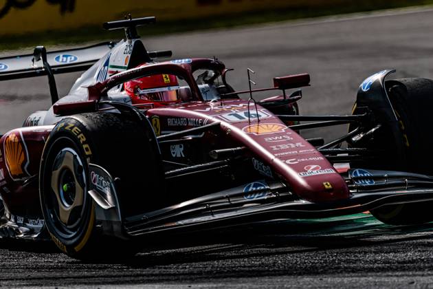 F1 - ITALIAN GRAND PRIX 2025 16 LECLERC Charles (mco), Scuderia Ferrari SF-25, action during the 2025 Formula 1 Pirelli Grand Premio d™Italia, 2025 Italian Grand Prix, 16th round of the 2025 FIA Formula One World Championship, WM, Weltmeisterschaft from September 5 to 7, 2025 on the Autodromo Nazionale Monza, in Monza, Italy - MonzaItaly Copyright: xGERMAINxHAZARDx