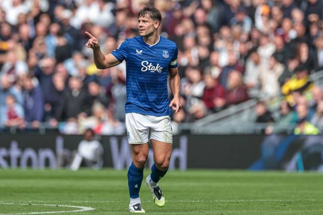 Premier League Everton v Aston Villa James Tarkowski of Everton during the Premier League match Everton vs Aston Villa at Hill Dickinson Stadium, Liverpool, United Kingdom, 13th September 2025 (Photo by Mark Cosgrove News Images) Liverpool Hill Dickinson Stadium Merseyside United Kingdom Copyright: xMarkxCosgrove NewsxImagesx