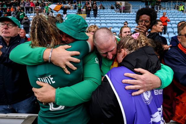 2025 Women s Rugby World Cup Quarter-Final, Sandy Park, Exeter, England 14 9 2025 France vs Ireland Ireland s Fiona Tuite with her Fiance Eric O™Sullivan and Sadhbh McGrath with her Dad Mike McGrath Fiona Tuite with her Fiance Eric O™Sullivan and Sadhbh McGrath with her Dad Mike McGrath 14 9 2025 Copyright: x INPHO BenxBradyx BB3_7565