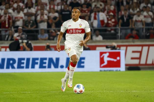 Jamie Leweling (VfB Stuttgart, 18) am Ball , Deutschland, Fussball, 1. Bundesliga, 4.Spieltag, 2025 2026, VfB Stuttgart vs. FC St. Pauli, 19.09.2025, MHP Arena, Stuttgart, Deutschland Stuttgart MHP Arena Baden-Württemberg Deutschland Copyright: xGrantxHubbsx