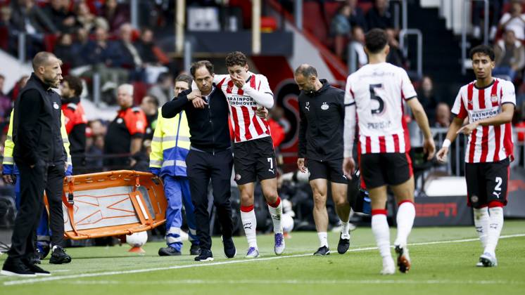 EINDHOVEN - Ruben van Bommel of PSV Eindhoven during the Dutch Eredivisie match between PSV Eindhoven and Ajax at the Phillips Stadium on September 21, 2025, in Eindhoven, Netherlands. ANP KOEN VAN WEEL Eredivisie 2025 26 xVIxANPxSportx xxANPxIVx 537064268 originalFilename: 537064268
