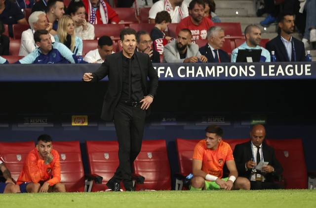 Atletico Madrid v Club Brugge - UEFA Champions League MADRID, SPAIN - OCTOBER 12: Atletico Madrid s head coach Diego Simeone gestures during the UEFA Champions League Group B football match between Atletico Madrid and Club Brugge at Civitas Metropolitano Stadium in Madrid, Spain on October 12, 2022. Madrid Spain. Editorial use only. Please get in touch for any other usage.  Copyright: x2025xAnadoluxBurakxAkbulutx