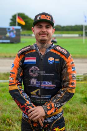 FIM Long Track World Championship, WM, Weltmeisterschaft Final 4 Wild Card Rider Romano Hummel (15) of The Netherlands participates in the FIM Long Track World Championship Final 4 at the Speed Centre in Roden, Netherlands, on September 21, 2025. Roden Drenthe United Kingdom  Copyright: xMIxNewsx originalFilename:fletcher-speedway250921_nprCX.jpg