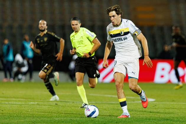 Gustavo Sa seen during Liga Portugal game between teams of Casa Pia and FC Famalicao at Estadio Municipal Rio Maior (Maciej Rogowski Ball Raw Images) Rio Maior Estadio Municipal Rio Maior Portugal Copyright: xMaciejxRogowskix maciejrogowski_casapiafamalicao_2526-246