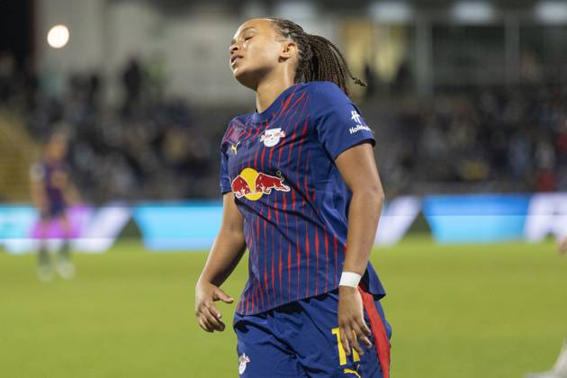 Google Pixel Frauen Bundesliga: Eintracht Frankfurt - RB Leipzig, 22.09.2025 Lisa Baum (RB Leipzig 11), Freisteller, Portrait Porträt, Eintracht Frankfurt - RB Leipzig, Frankfurt, Stadion am Brentanobad, 22.9.2025 Copyright: xBEAUTIFULxSPORTS Gawlikx