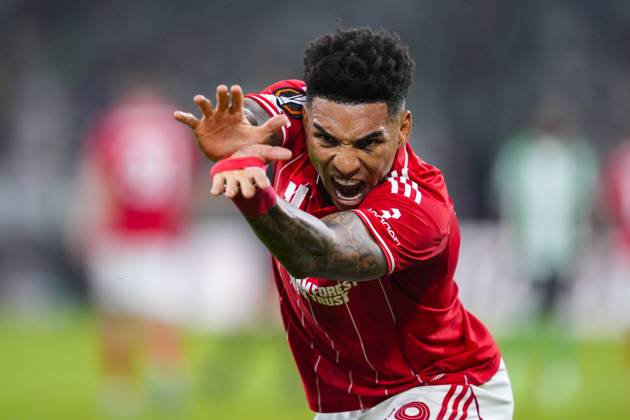 Sport Themen der Woche KW 39 September 24, 2025, Sevilla, Sevilla, SPAIN: Igor Jesus of Nottingham Forest FC celebrates a goal during the UEFA Europa League, football match played between Real Betis and Nottingham Forest at La Cartuja stadium on September 24, 2025, in Sevilla, Spain. Sevilla SPAIN - ZUMAa181 20250924_zaa_a181_167 Copyright: xJoaquinxCorcherox