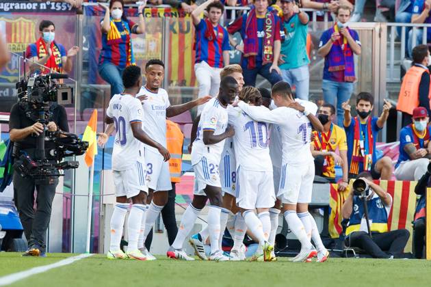 FC Barcelona, Barca v Real Madrid CF - La Liga Santander BARCELONA, SPAIN - OCTOBER 24: Players of Real Madrid celebrates a goal during the La Liga match between FC Barcelona and Real Madrid at Camp Nou in Barcelona on October 24, 2021 Catalonia Spain. Editorial use only. Please get in touch for any other usage. Copyright: x2025xAnadoluxAdriaxPuigx