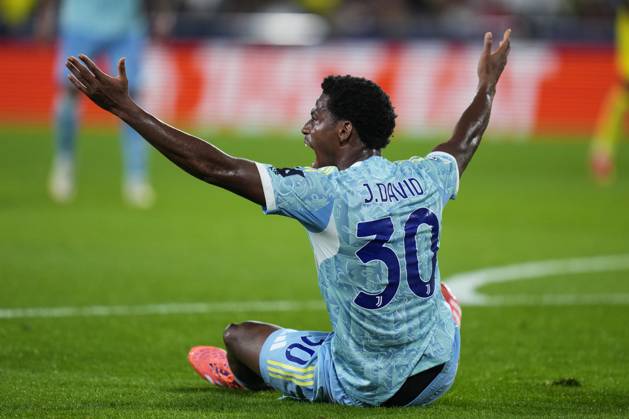 ESP: FC Barcelona, Barca v Paris Saint Germain. UEFA Champions League. Matchday 2. Jonathan David of Juventus FC during the UEFA Champions League match, between Villarreal CF and Juventus FC, Matchday 2, La Ceramica Stadium on October 1, 2025 in Villarreal, Spain. kpng Copyright: xSergioxRuizx xImagox PS_251001_BAR_PSG_2526_474