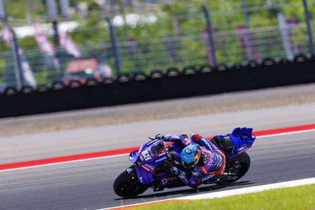 October 3, 2025, Mandalika, Indonesia: Number 88 Prima Pramac Yamaha rider Miguel Oliveira competes during the free practice 1 at the 2025 Pertamina Grand Prix of Indonesia. Mandalika Indonesia - ZUMAs197 20251003_aaa_s197_042 Copyright: xStephenxBlackberryx