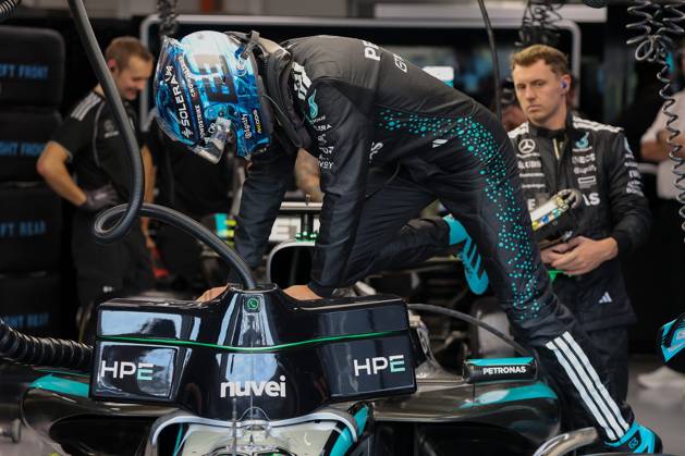FORMULE 1 : Grand prix de Singapour - 03 10 2025 63 Georges Russell (GBR) Mercedes AMG Petronas F1 Team (DEU) Mercedes-AMG W16 E Mercedes during the 2025 Formula One Singapore Grand Prix, 18th round of the 2025 Formula 1 World Championship, WM, Weltmeisterschaft taking place from October 03 to 05, 2025 on the Marina Bay Street circuit in Singapore (SGP) SINGAPORESingapore Copyright: xMPSxAGENCYx