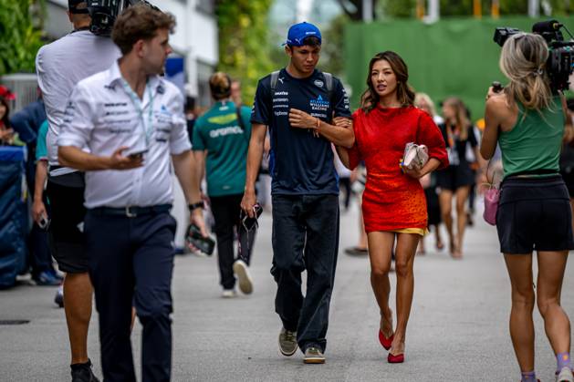 MARINA BAY, SINGAPORE: Alex Albon, racing for the Williams Racing team during the 2025 Formula 1 Singapore Grand Prix at the Marina Bay Street Circuit in Marina Bay, Singapore