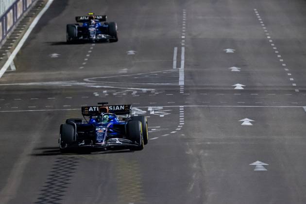 MARINA BAY, SINGAPORE: Alex Albon, racing for the Williams Racing team during the 2025 Formula 1 Singapore Grand Prix at the Marina Bay Street Circuit in Marina Bay, Singapore