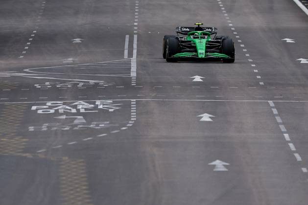 F1 - SINGAPORE GRAND PRIX 2025 05 BORTOLETO Gabriel (bra), Stake F1 Team Kick C45, action during the 2025 Formula 1 Singapore Grand Prix, 18th round of the 2025 FIA Formula One World Championship, WM, Weltmeisterschaft from October 3 to 5, 2025 on the Marina Bay Street Circuit, in Singapore - SingaporeSingapore Copyright: xEricxAlonsox