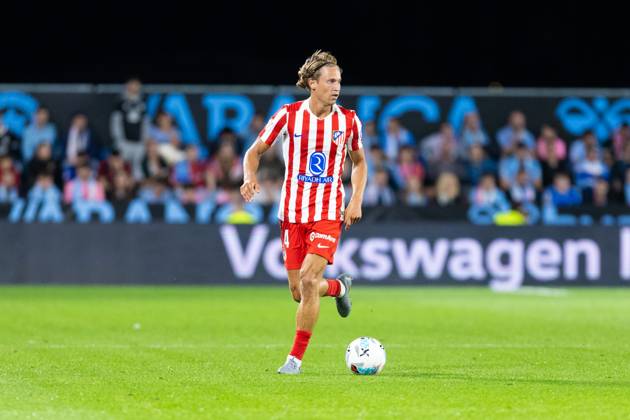 Real Club Celta de Vigo v Club Atletico de Madrid - LaLiga EA Sports VIGO, SPAIN - OCTOBER 5: Marcos Llorente of Atletico de Madrid runs with the ball during the LaLiga EA Sports match between Real Club Celta de Vigo and Club Atletico de Madrid at Estadio Abanca-Balaidos on October 5, 2025 in Vigo, Spain. (Photos by Diego Simon Photo Players Images Magara Press) Vigo Estadio Abanca-Balaidos Spain Copyright: xDiegoxSimonx