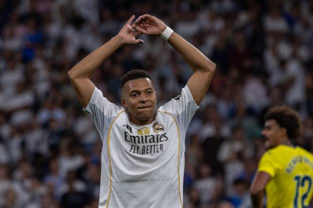 October 4, 2025, Madrid, Spain: Kylian MbappÃ Real Madrid celebrate a goal during the EA SPORTS La Liga 2025-2026 match between Real Madrid and Villarreal CF played at the Santiago BernabÃ u Stadium. Final score: Real Madrid 3 - 1 Villarreal CF Madrid Spain - ZUMAs197 20251004_aaa_s197_982 Copyright: xDavidxCanalesx