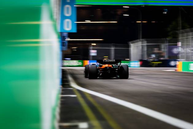 October 4, 2025, Singapore, Singapore: Lando Norris of Great Britain and McLaren F1 Team during qualifying Formula One Singapore Grand Prix. Singapore Singapore - ZUMAs197 20251004_aaa_s197_1239 Copyright: xJayxHiranox