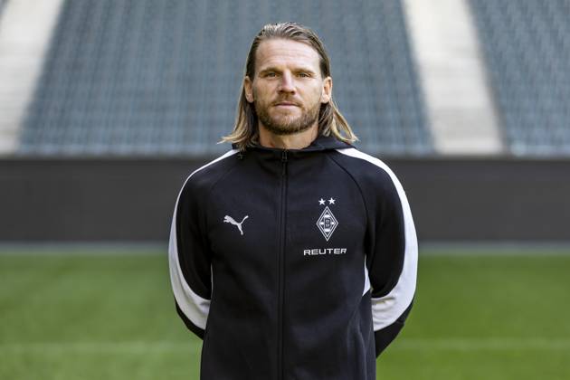Borussia Mönchengladbach Portrait Trainer Eugen Polanski am 02.10.2025 im Borussia-Park. Copyright: Borussia Mönchengladbach_Christian Verheyen --