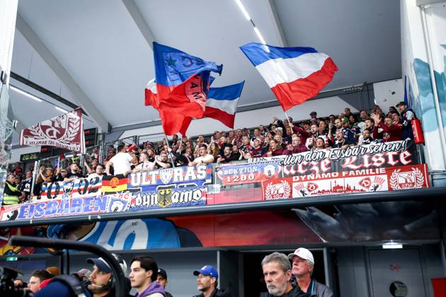 Ice hockey, Eishockey - CHL, EC RBS vs Berlin SALZBURG,AUSTRIA,15.OCT.25 - ICE HOCKEY - CHL, Champions Hockey League, group stage, EC Red Bull Salzburg vs Eisbaeren Berlin. Image shows fans of Berlin.  GEPAxpictures xMathiasxMandl