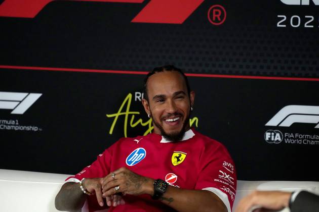 16.10.2025, Circuit of The Americas, Austin, FORMULA 1 MSC CRUISES UNITED STATES GRAND PRIX 2025 , im Bild Lewis Hamilton (GBR), Scuderia Ferrari HP (Photo by Hasan Bratic DeFodi Images) 16 10 2025, Circuit of The Americas, Austin, FORMULA 1 MSC CRUISES UNITED STATES GRAND PRIX 2025 , in the picture Lewis Hamilton GBR , Scuderia Ferrari HP Photo by Hasan Bratic DeFodi Images